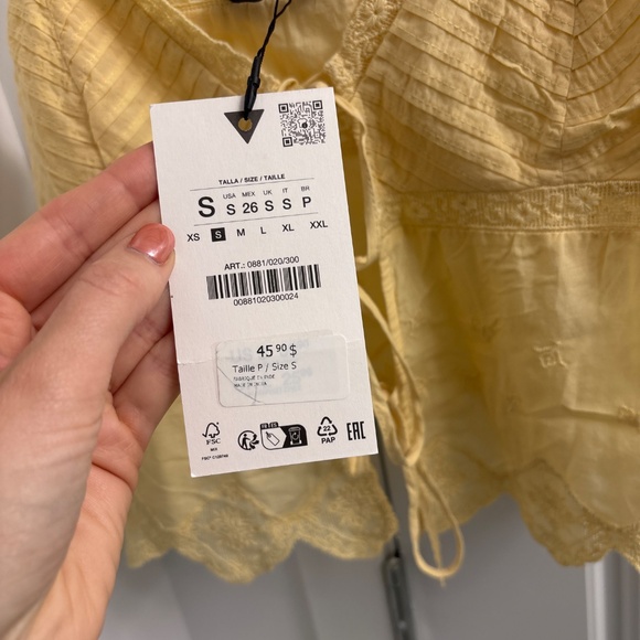 Zara tank top blouse in butter yellow - Picture 2 of 3